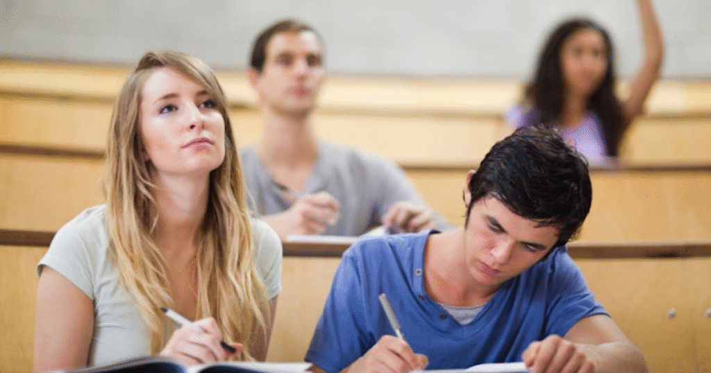 Top University Courses For International Students in The UK
