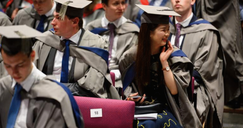 UK Job Market for International Graduates – What to Expect