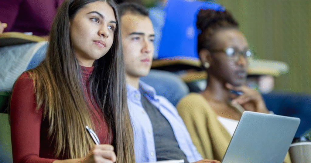 Top 5 Mistakes Students Make While Applying to UK Universities