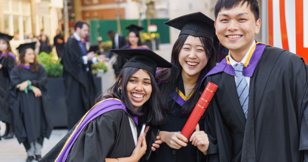 Compare UK University Courses and Rankings for 2025