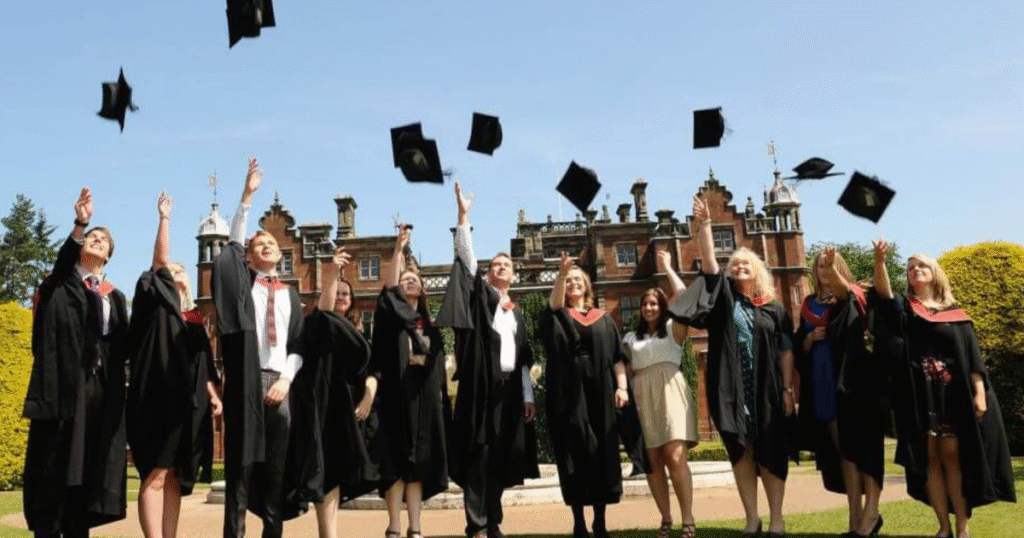 Compare UK University Courses and Rankings for 2025
