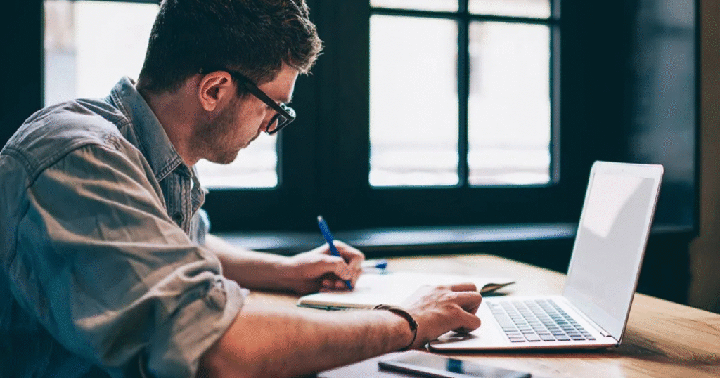 Creative Writing: Enroll in a Creative Writing Course Today