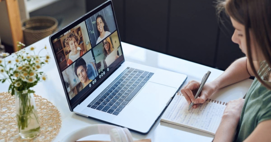 Online University: Distance Learning Courses and Education Programmes